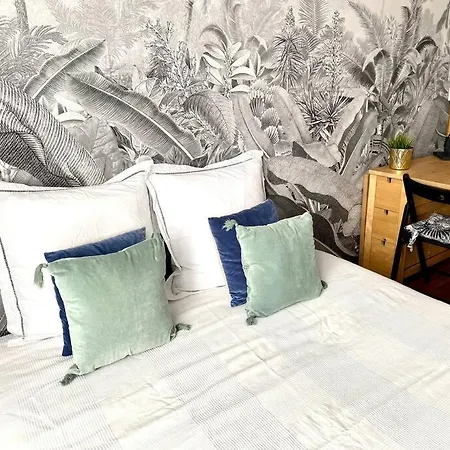 Cozy Near Montmartre 巴黎