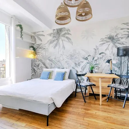 Cozy Near Montmartre 巴黎